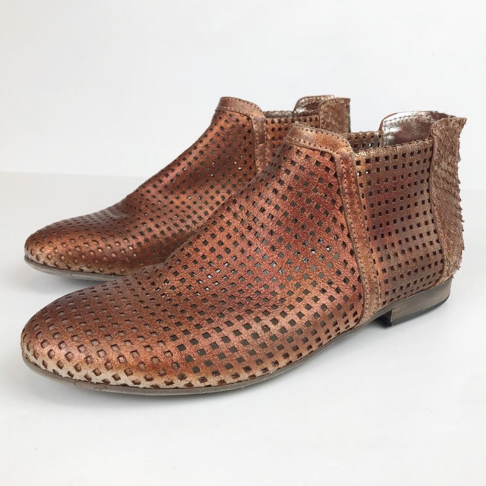Free People Perforated Metallic Coppery Booties Back Zip Boho Western Size 39
